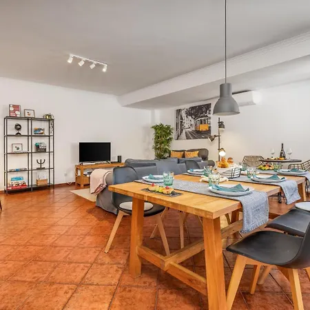Hostwise - Spacious & Sunny Flat Apartamento Tavira